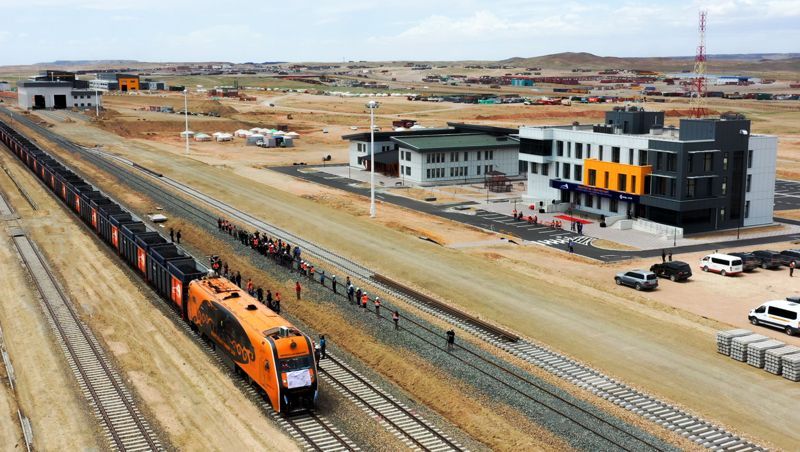 Монгол Улсад төмөр замын салбар үүсэж хөгжсөний 84 жилийн ой, Төмөр замчдын мэргэжлийн баярын мэндийг өргөн дэвшүүлье!