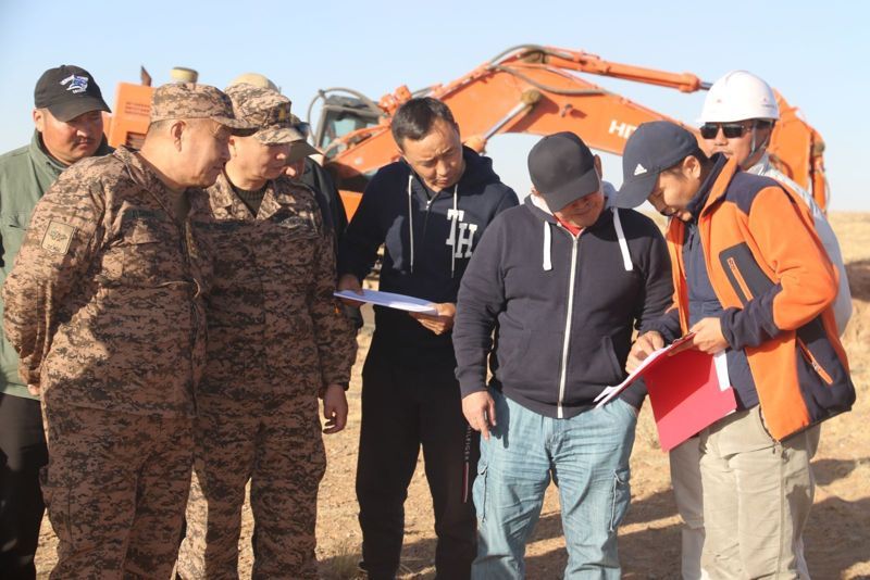 Ерөнхийлөгч Х.Баттулга Тавантолгой-Зүүнбаян чиглэлийн төмөр замын бүтээн байгуулалттай танилцлаа