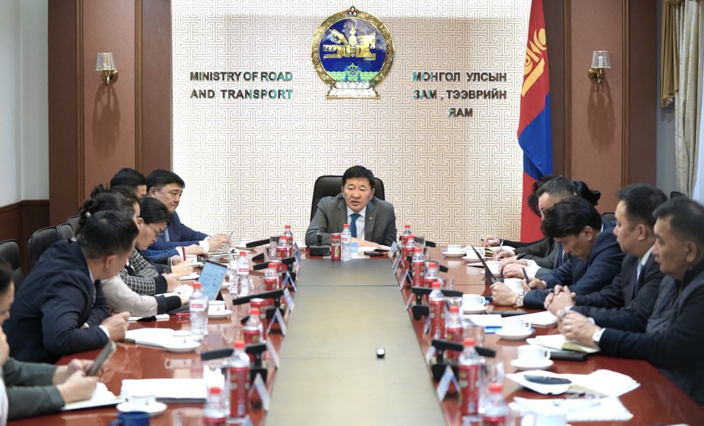 ЗАМ, ТЭЭВРИЙН САЙДЫН ШУУРХАЙ ХУРАЛ БОЛЛОО