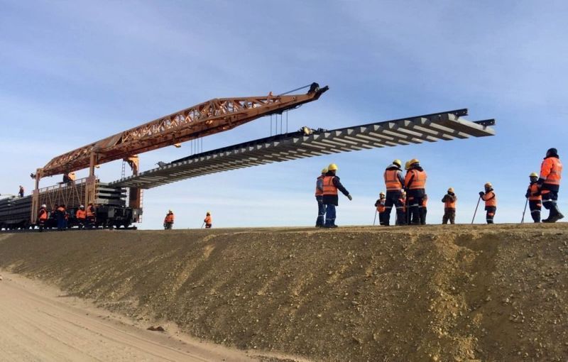 ТАВАНТОЛГОЙ - ЗҮҮНБАЯН ЧИГЛЭЛИЙН ЭХНИЙ 1.9 КИЛОМЕТР ТӨМӨР ЗАМЫГ ӨНӨӨДӨР УГСАРЛАА