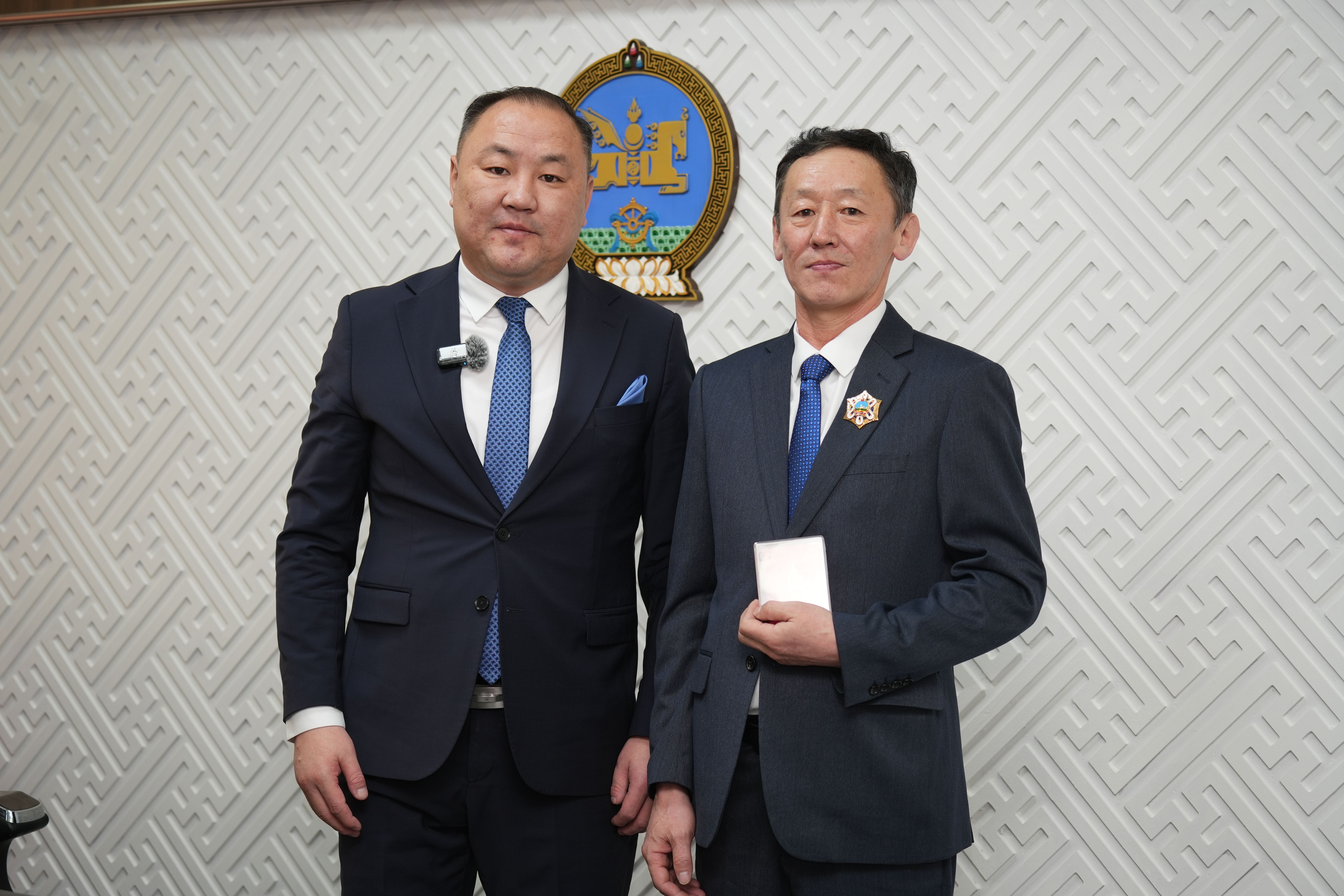 ТӨРИЙН ДЭЭД АЛТАН ГАДАС ОДОН ГАРДУУЛЛАА