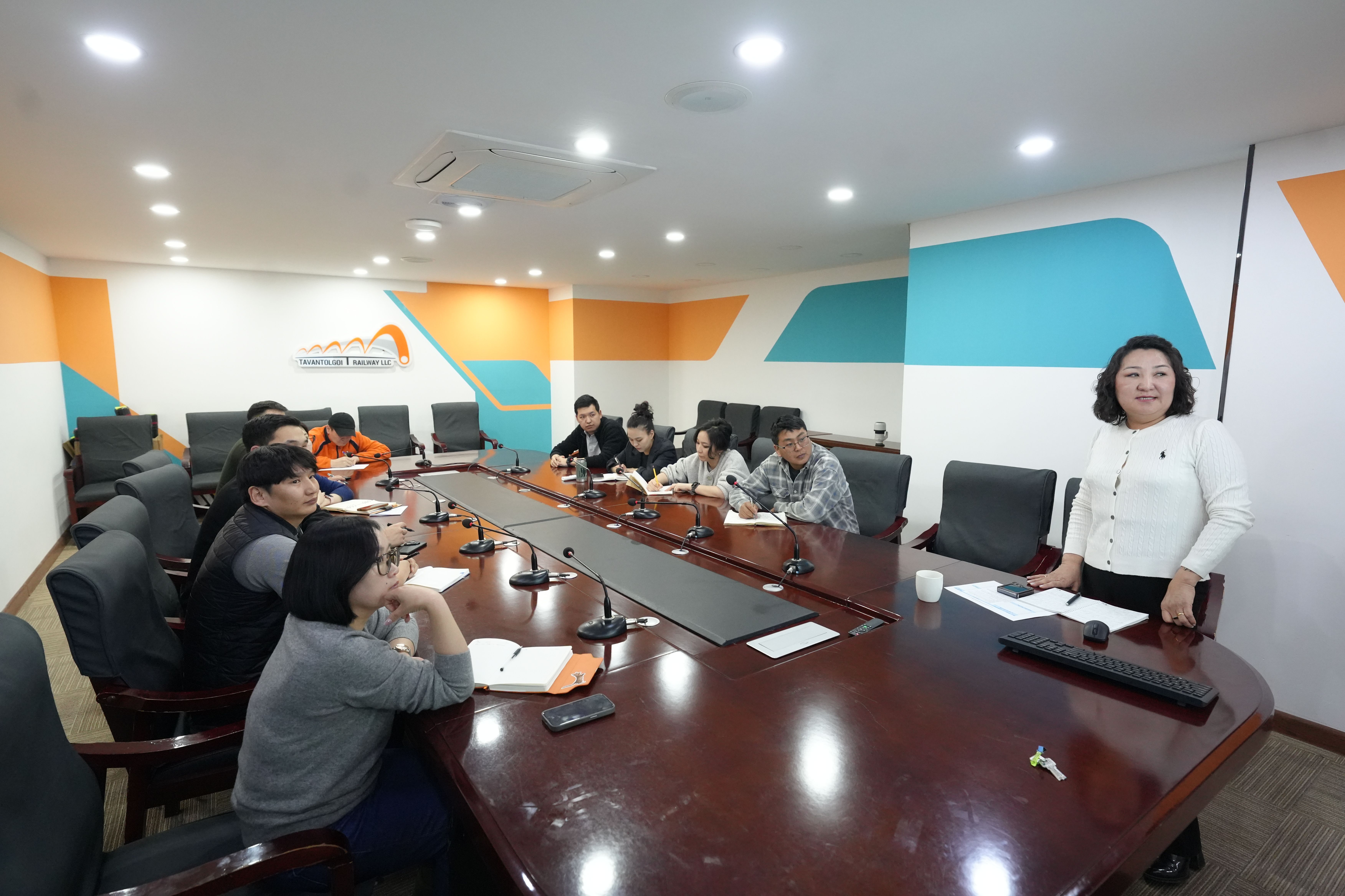 ХӨДӨЛМӨРИЙН АЮУЛГҮЙ БАЙДАЛ, ЭРҮҮЛ АХУЙН СУРГАЛТАД ХАМРУУЛЛАА