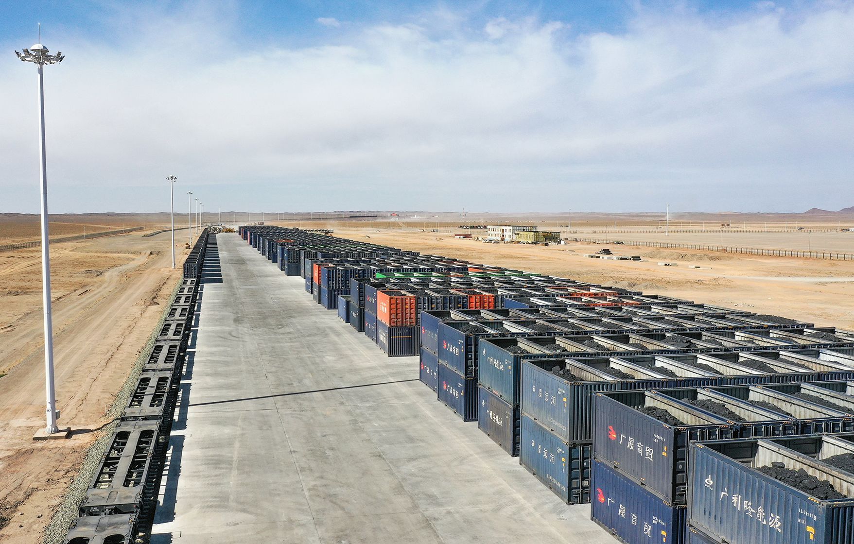 “ГАШУУНСУХАЙТ ШИЛЖҮҮЛЭН АЧИХ ТЕРМИНАЛ”