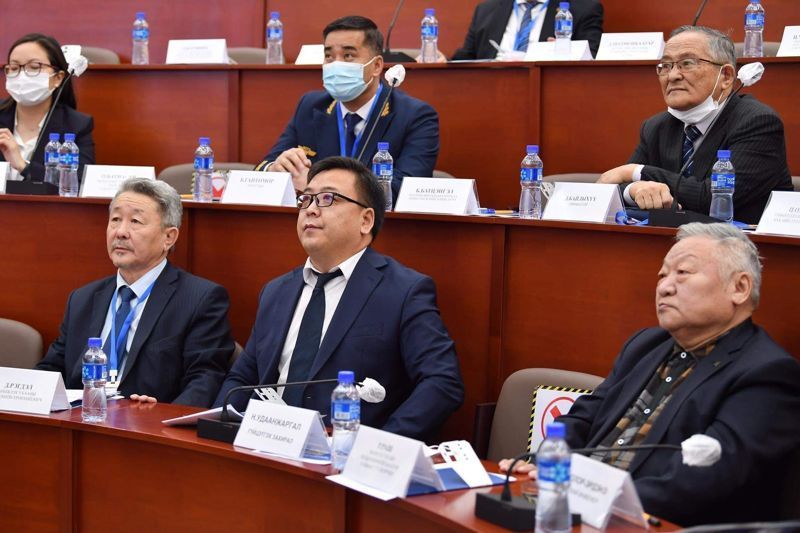 “ТАВАНТОЛГОЙ ТӨМӨР ЗАМ” ХХК-ИЙН ГҮЙЦЭТГЭХ ЗАХИРАЛ Н.УДААНЖАРГАЛ: ТАВАНТОЛГОЙ-ГАШУУНСУХАЙТ ЧИГЛЭЛИЙН ТӨМӨР ЗАМЫН ЦОГЦОЛБОР ТӨСӨЛ БОЛ ИННОВАЦИ, ДЭВШИЛТЭТ ТЕХНОЛОГИ ШИНГЭСЭН ТОМООХОН БҮТЭЭН БАЙГУУЛАЛТ ЮМ