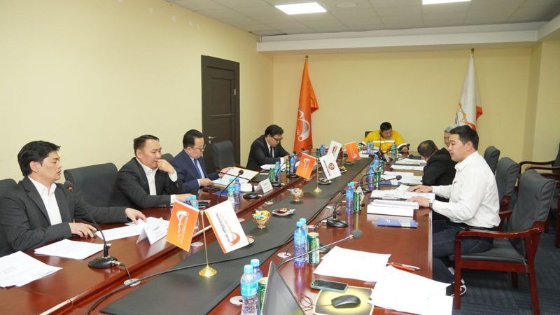 “ТАВАНТОЛГОЙ ТӨМӨР ЗАМ” ХХК-ИЙН ХУВЬЦАА ЭЗЭМШИГЧДИЙН ХУРАЛ БОЛЛОО