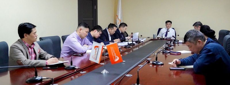 АЛБАН ХААГЧДАА СОНСОХ ӨДӨРТЭЙ БОЛЛОО