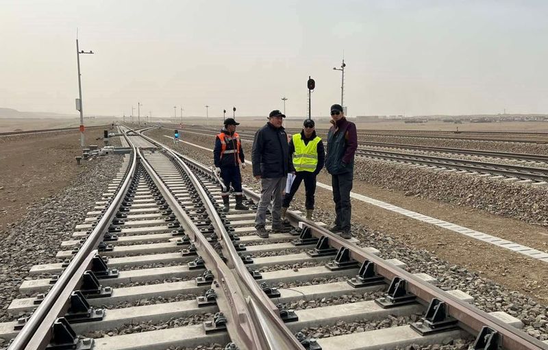 ТАВАНТОЛГОЙ-ГАШУУНСУХАЙТ ЧИГЛЭЛИЙН ТӨМӨР ЗАМД ТЕХНИКИЙН КОМИСС АЖИЛЛАЖ БАЙНА