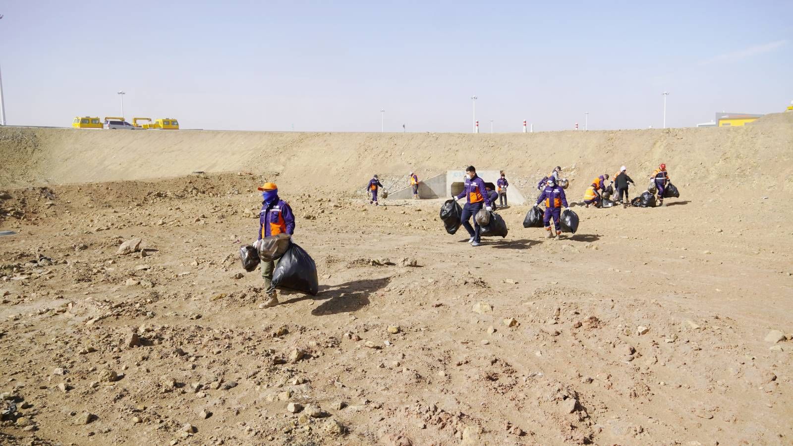 ТАВАНТОЛГОЙ ӨРТӨӨ ОРЧМЫН ХОГИЙГ ЦЭВЭРЛЭЛЭЭ