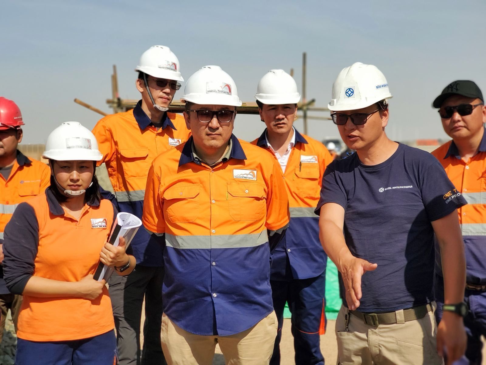 ЖИЛД 12.4 САЯ.ТН АЧААГ ШИЛЖҮҮЛЭН АЧИХ ХҮЧИН ЧАДАЛТАЙ ТЕРМИНАЛЫн 1-р үе шат ЭНЭ ОНД АШИГЛАЛТАД ОРНО