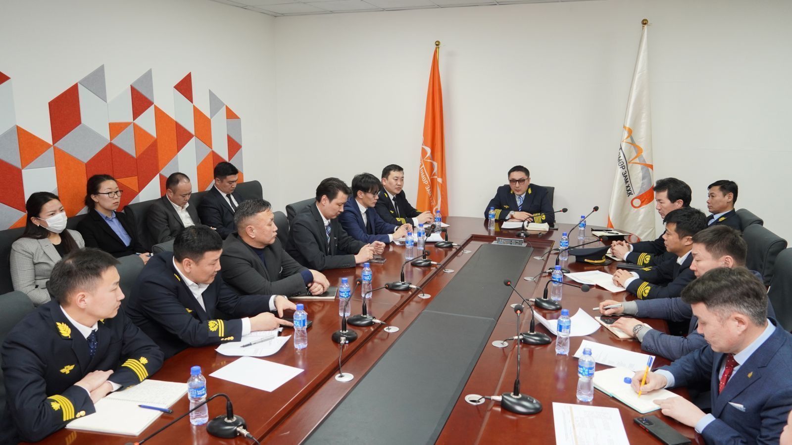 КОМПАНИЙН 2024 ОНЫ ГҮЙЦЭТГЭЛИЙН ТӨЛӨВЛӨГӨӨГ ХЭРЭГЖҮҮЛЖ АЖИЛЛАХЫГ ҮҮРЭГ БОЛГОЛОО