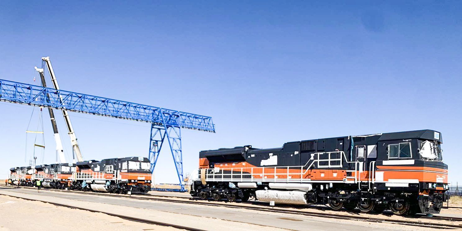 2 ДУГААР ЭЭЛЖИЙН 4 ЗҮТГҮҮР МОНГОЛ УЛСЫН ХИЛЭЭР ОРЖ ИРЛЭЭ